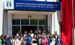 SUBÜ öğrencileri Kefken’de gençlik kampına katıldı