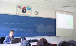 ‘Uygulamalarla Robotikte Yapay Zeka’ etkinliği yapıldı