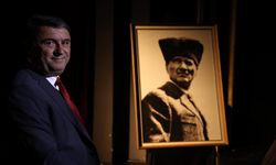 Tahsin Erdem, 19 genç ile 19 Mayıs için aynı ezgide buluştu