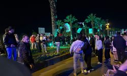7 kişinin saldırısına uğradı: Karnından ve kafasından bıçaklandı, ağır yaralı!