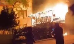 Evin önündeki garaj alevlere teslim oldu
