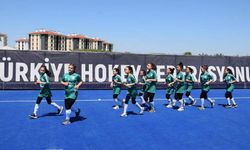 Kozlu Alparslan Ortaokulu Hokey Takımı grup birincisi oldu