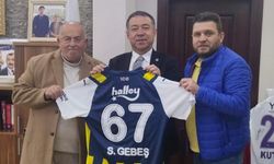 Fenerbahçe Taraftarlar Derneği’nden Satılmış Gebeş’e unutulmaz hediye