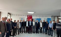 Saadet Partisi’nden doludizgin program: Görevlendirmeleri konuştular, rozet takdimi yaptılar