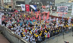 Sadece madencilerin değil tüm emekçilerin sahada olması gerekirdi!