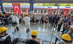 Turistik Karaelmas Ekspresi'nin yolcuları Zonguldak’ta doyasıya eğlendi