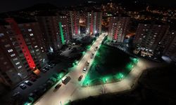 Cadde ve sokaklar aydınlık hale geliyor