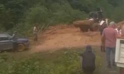 Heyelandan kapanan köy yolu ulaşıma açıldı