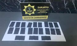 Narkotik madde emdirilmiş kumaşları satıyorlardı, yakalandılar