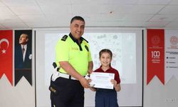 Trafik bilincine sanatla dikkat çektiler