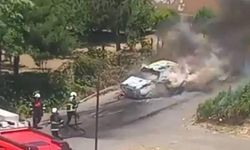Mahallede araç yangını paniğe neden oldu