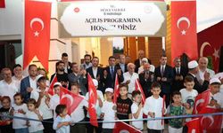 Depremde yıkılan cami yeniden inşa edilerek ibadete açıldı