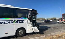 Kazada ağır yaralanan hostes hayatını kaybetti