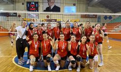 Kızlar birinci erkekler ikinci oldu