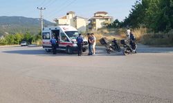 Motosiklet devrildi: 2 yaralı