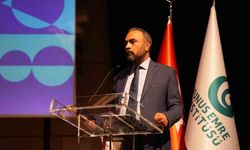 Rektör Ahmet Akkaya Türk dilinin zenginliğini anlattı