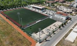 Şehrin en büyük futbol tesisi yenileniyor