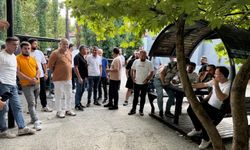 Zam teklifine eylem cevabı: İşyerinde çaresiz bekleyiş