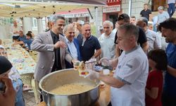 İş insanı Kadir Alagöz’den geleneksel aşure ikramı