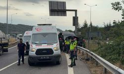 Minibüs bariyere saplandı: 7 kişi yaralandı