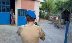 Orman yangınına müdahale sürüyor: 80 haneli köy tahliye edildi