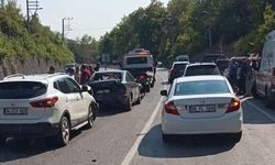 Zincirleme kaza: 1’i bebek, 5 yaralı!