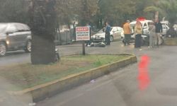 Yağış kazayı beraberinde getirdi: Otomobil ile motosiklet çarpıştı