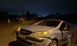 İki otomobil çarpıştı: 3 yaralı