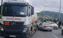 Şerit değiştiren otomobil kamyona çarptı: 1 yaralı