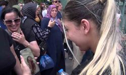Anne başka şehirde kızı başka şehirde ter döktü: Görüntülü aramada heyecanlı bekleyiş