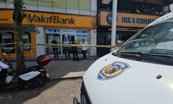 Bankada icra öfkesi: Silahla ateş açtı