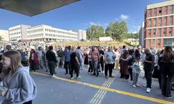 Binlerce üniversite adayı AYT için ter döküyor