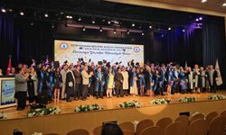 Dereceye giren öğrenciler mezuniyet coşkusu yaşadı