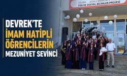 Devrek'te İmam Hatipli öğrencilerin mezuniyet sevinci