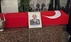 Kıbrıs Gazisi Cemil Müderrisoğlu son yolculuğuna törenle uğurlandı