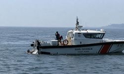 Feribottan denize düşen kişiye büfe çalışanından hayat kurtaran müdahale