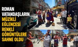 Roman vatandaşların müzikli eğlencesi renkli görüntülere sahne oldu