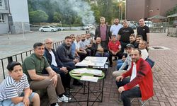 AK Parti’de teşkilat buluşması: Eski mahalle başkanlarıyla bir araya geldiler