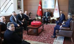 Vali Osman Hacıbektaşoğlu, Anahtar Parti heyetini kabul etti