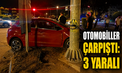 Otomobiller çarpıştı: 3 yaralı