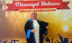 61 yaşında üniversiteyi bitirdi
