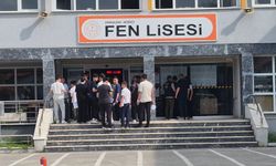 Zonguldak'ta LGS heyecanı: Öğrenciler içeride veliler kapıda