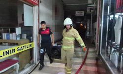İş hanının tuvaletinde çıkan yangın paniğe neden oldu