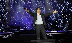 Festivalde Bayhan rüzgarı esti