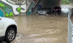 Sağanak alt geçidi suyla doldurdu