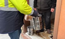 Belediyeden her gün 430 kişiye sıcak yemek desteği