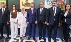 Erdemir’den şehit yakınları ve gazileri sanatla buluşturan projeye anlamlı katkı