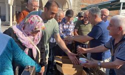 Devrek-Gökçebeyliler Derneği’nden aşure ikramı
