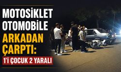 Motosiklet otomobile arkadan çarptı: 1’i çocuk 2 yaralı