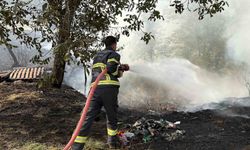 Çıkan örtü yangınını itfaiye söndürdü